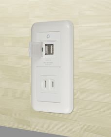 USB 機器に直接給電できる壁面コンセント、プラネックスが発売