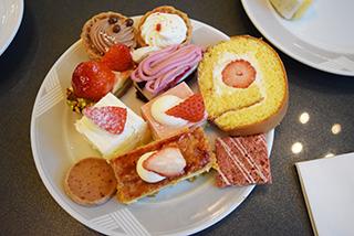 ホテルニューオータニ大阪のいちご尽くしのスイーツビュッフェに行ってきた