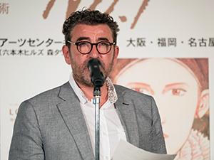 ルーヴル美術館のファブリス・ドゥアール