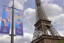 パリ五輪ビーチバレー会場に仰天「なんて景色」「これ以上の眺めない！」　パリの象徴がすぐそこ