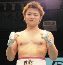 【ボクシング】アマ通算3冠・吉良大弥、プロデビュー戦KO勝利「井岡一翔さんは偉大な先輩…超えないといけない」