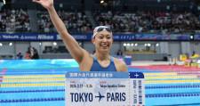 「共に泳ぐネイルのテーマは…」パリ五輪の切符を手にした鈴木聡美選手。自前のネイルを披露