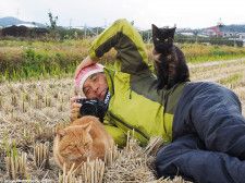 2つの猫写真展「こねこ」「世界ネコ歩き2」が連続開催！角川武蔵野ミュージアムで6/18にスタート