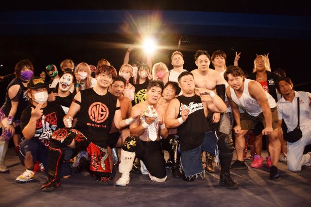 【飛鳥プロレス】脳腫瘍乗り越え3年ぶり限定復帰の篠瀬三十七が先輩・土肥こうじに玉砕！「皆さまの日々の生活とかに元気を与えられれば」