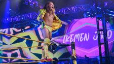 【WWE】イケメン二郎が王座戦欠場のKUSHIDAに対戦熱望のエール