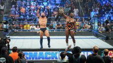 【WWE】ベイラーがPPV「エクストリーム・ルールズ」を前に王者レインズの“右腕”ウーソズを撃破