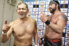 【新日本】鈴木&アーチャーがトオルとヒロシを撃破し2連勝「俺たちの向かうところ、それが見えてきた」