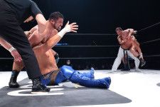 征矢が拳王から師匠藤波の得意技で勝利