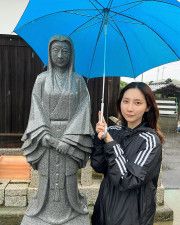 ファーストサマーウイカとそっくりさん⁉️の２ショットが話題に😍