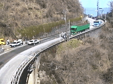 【国道8号】糸魚川市内で事故 一部通行止めは解除（11日10:15現在）