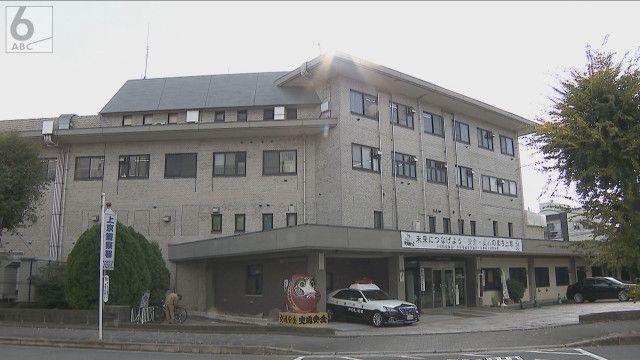 市バス急ブレーキで乗客が転倒し骨折　自転車の飛び出しが原因か　ひき逃げ事件として捜査　京都・上京区