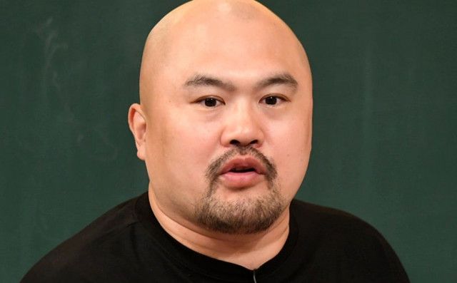 「中学生の時に大学卒業した後輩に奢ってた」イケメン芸人の“異例キャリア”に驚きの声