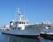 毎月、海洋観測を行っている漁業調査船「きのくに」（和歌山県串本町で）