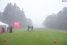 ＜速報＞日本開催の欧州ツアーは霧の影響でスタート遅延　霧が晴れた約20分後に開始予定も時間は未定