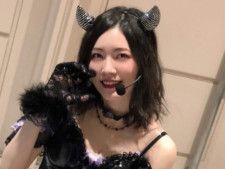 元SKE48でタレントの松井珠理奈さんは4月18日、自身のInstagramを更新。“攻めた”セクシーショットを披露しました。（サムネイル画像出典：松井珠理奈さん公式Instagramより）