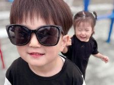 歌手の鈴木亜美さんは6月6日、自身のInstagramを更新。4歳の息子と1歳の娘の顔出しショットを披露し、反響を呼んでいます。（サムネイル画像出典：鈴木亜美さん公式Instagramより）