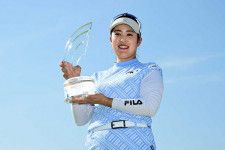 女子ゴルフ25歳天本ハルカが初V！　黄金世代15人目、怒涛5連続バーディーで逃げ切り栄冠
