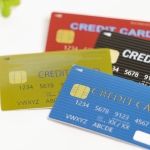 クレジットカードは何枚ぐらいもっている？ 1ヶ月あたりの平均利用回数や金額は？