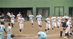 滋賀学園が初優勝、近江を1―0で破る　春季高校野球滋賀県大会