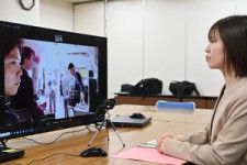 オンラインで投票所の遠隔立ち会い　全国初の導入めざし鳥取県でリハ