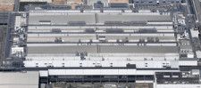 シャープ、液晶パネル生産から撤退検討　堺工場は9月末までに停止