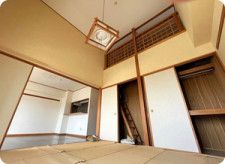 改修前の市営住宅室内=福島市提供