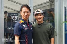 2024年F1参戦決定の角田裕毅「勝利を目指して精進する」と意気込み。ホンダも引き続きのバックアップを誓う