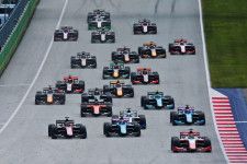 宮田莉朋、2024年FIA F2参戦チームはどこか。まさに今、佳境を迎えているシート争いと候補の10チーム