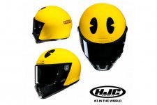 HJC、パックマンとコラボしたヘルメット『V10 PAC-MAN』を発表。6月から販売開始へ