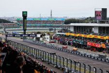 チーム側のGP開催数「増加反対」を受け、F1のCEOはヨーロッパとアジアでのローテーションを計画