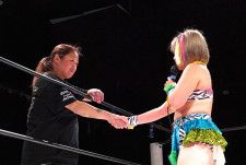 尾崎魔弓の持つAAAWシングル王座への挑戦権を争うトーナメントは、桃野美桜と渡辺智子が12・10後楽園での決勝戦へ！