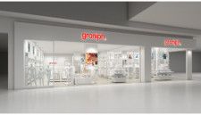 グラニフ、常時400種以上のアイテムを展開する「グラニフ イオンモール幕張新都心店」をオープン