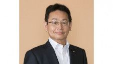エディオンの新社長に就任する高（はしごだか）橋浩三取締役専務執行役員