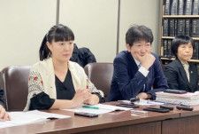 安田菜津紀さん（左）。（2024年2月21日／弁護士ドットコムニュース）