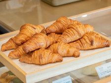 あさひベーカリー 〜 福山駅前にある和のたたずまいのパン屋。フランス仕込みの伝統製法でつくられるこだわりのパン