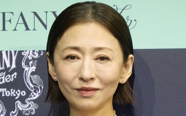 保阪尚希との交際で事務所を移籍、河村隆一との破局、古田新太に胸をまさぐられる絡みも…松雪泰子（52）の「ちょっとエロス」な人生