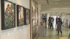 公民館の廊下が美術館に 八街市在住の芸術家の作品展始まる／千葉県八街市