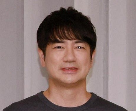 「やっほー！ いえーい」朝の生番組中継、気象予報士の言動にネット沸く！　「野に放たれた…」「指パチン」「夏バテも吹き飛ぶわ」