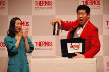 『二刀流』の森川葵「挑戦し続けるという意味では私も同じ」魔法瓶ブランド120周年イベントに登場