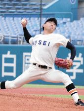 今季初勝利を挙げた法大の篠木健太郞投手