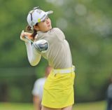 女子ゴルフ・川崎春花、8位に浮上　キャディーに頼る部分が多かったことを見直し　「自分で考えながらやってみようと」