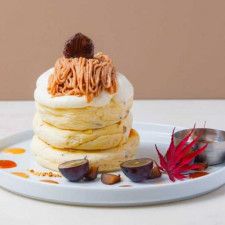 秋の味覚を堪能できるパンケーキ&ドリンクが｢MICASADECO&CAFÉ｣から発売♪