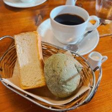 【cafe mardi】池ノ上で見つけた、自家製パンとハンドドリップ珈琲が楽しめるカフェ。