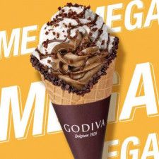 【ゴディバ】チョコレート感があふれるぜいたくなソフトクリームがメガサイズで登場♡