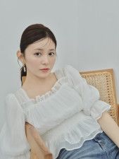 【リリアン カラット】久間田琳加がまとう、夏カタログ第2弾を公開☆
