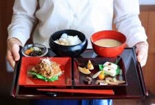 京都嵐山の「発酵食堂カモシカ」で、昔ながらの滋味深い発酵ランチ＆スイーツを♪