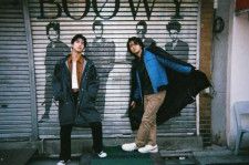 『95』King & Prince・髙橋海人＆中川大志のレトロな雰囲気の2ショットを披露「雑誌で使えそうな写真」