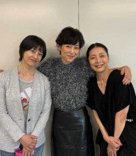 鈴木保奈美、『東京ラブストーリー』共演女優との奇跡の再会！「甦るあの瞬間！」「この3ショットは感激です」