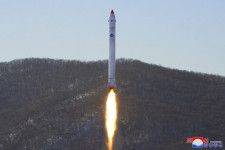 「米国の軍事行動をリアルタイムで追跡」北朝鮮高官、偵察衛星打ち上げ表明
