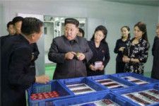 韓国コスメ「偽物」北朝鮮で流行…「かゆみ・むくみ」被害多数